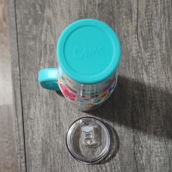 Swig 40 oz Mega Mug with Straws - Picture 4 of 6